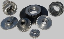 Cylindrical gear wheels with straight and helical gears